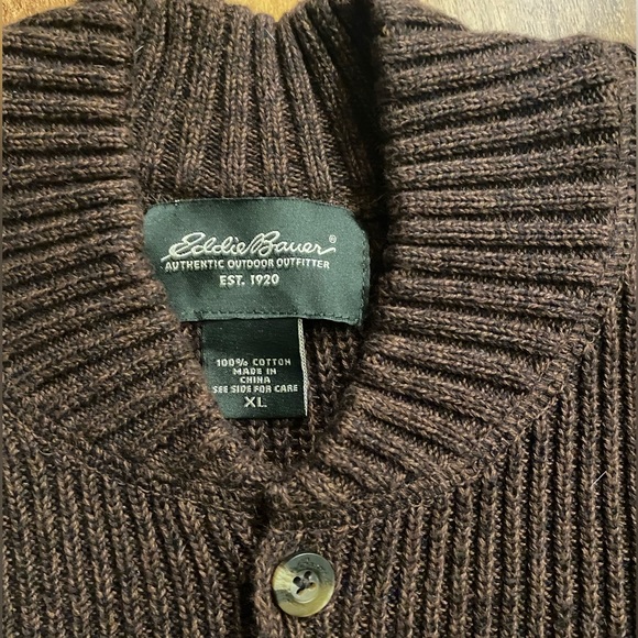 Eddie Bauer Pull-Over (100% Cotton) - Picture 4 of 12